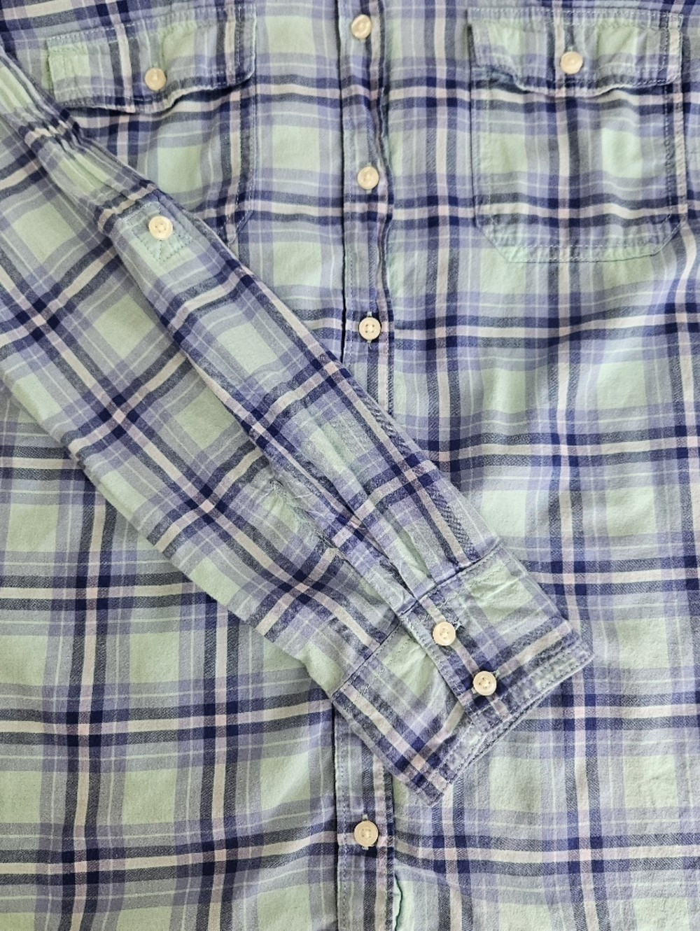 St. John's Bay Light Blue Navy Plaid Button-Down Lightweight Cotton Shirt Large - Picture 6 of 11
